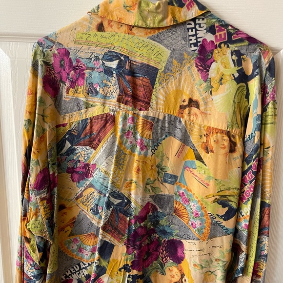 Printed Button down - Picture 2 of 2